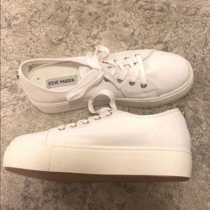 Steve Madden white platform sneakers size 10